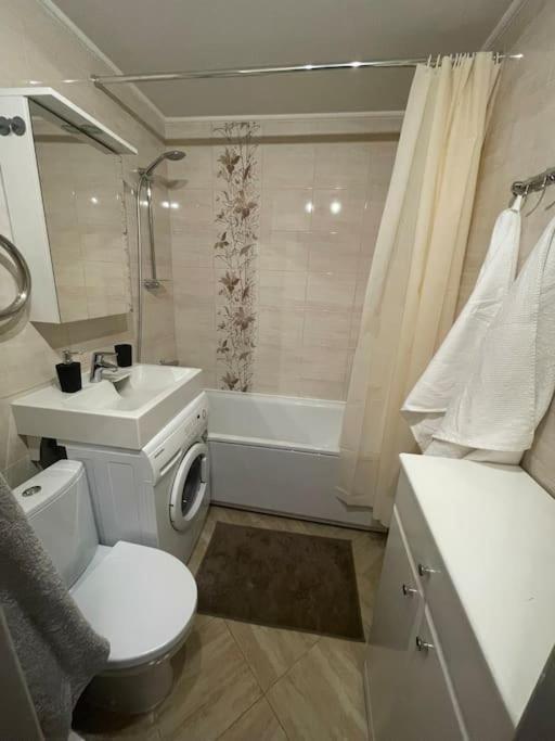 Cozy Apartment Close To Riga Airport Extérieur photo